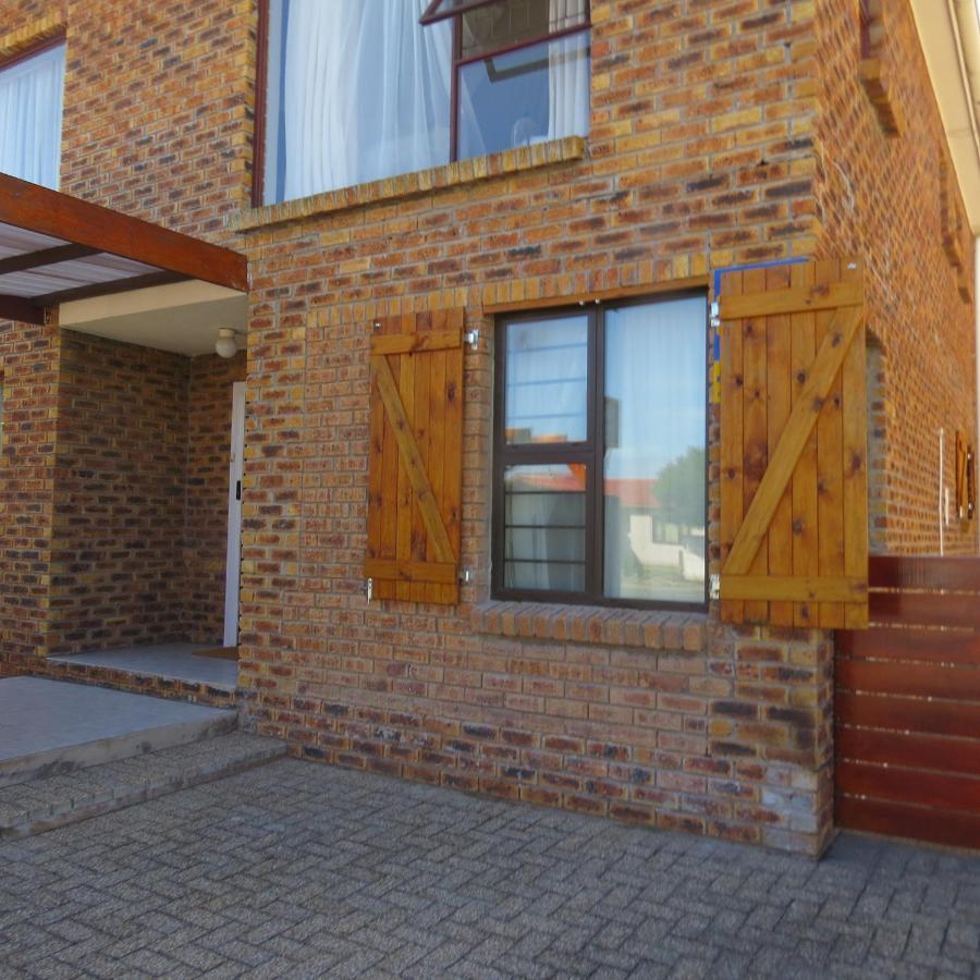 Bergsig Accommodation Hermanus Exterior photo