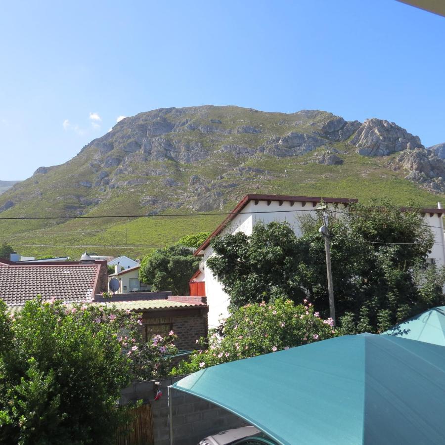 Bergsig Accommodation Hermanus Exterior photo
